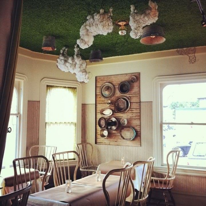 Queenstown Public House onairosdesign